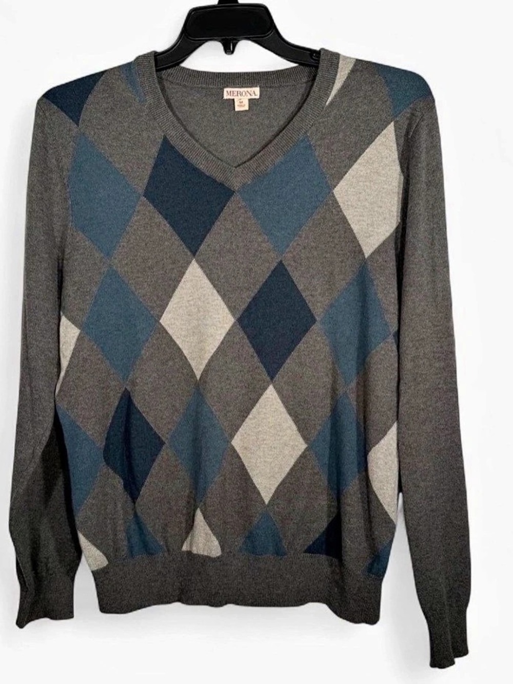 Merona Cotton Argyle V-Neck Size Medium